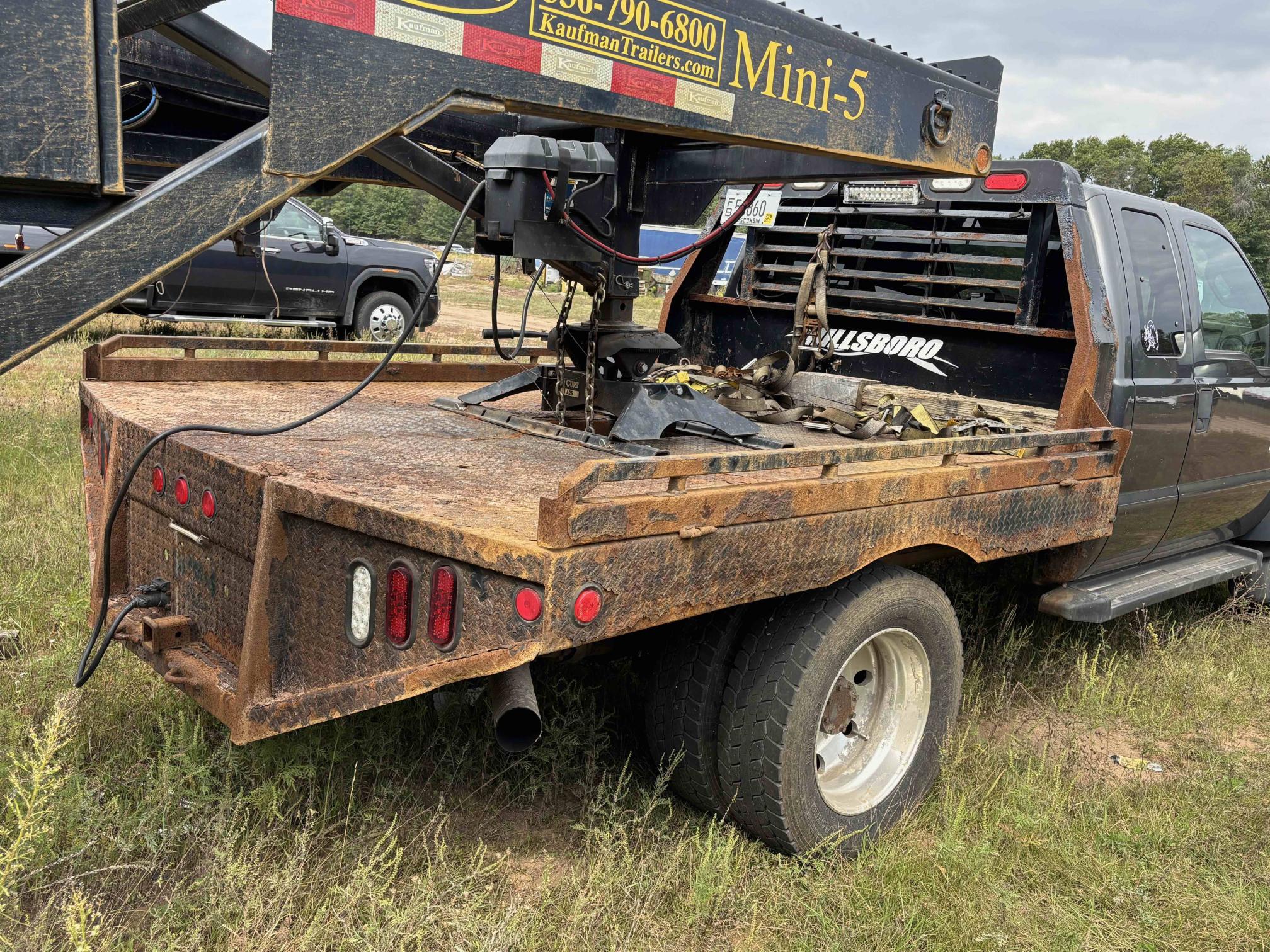 2015 FORD F450 - Image 5